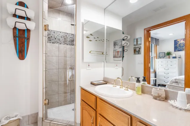 $750,000 | 260 Water Street, Unit 5E, St. Joseph, MI 49085