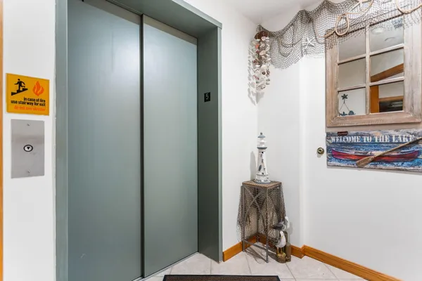 $750,000 | 260 Water Street, Unit 5E, St. Joseph, MI 49085