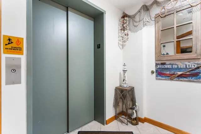 $750,000 | 260 Water Street, Unit 5E, St. Joseph, MI 49085