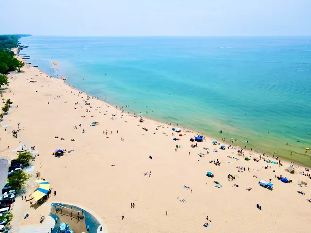 $750,000 | 260 Water Street, Unit 5E, St. Joseph, MI 49085