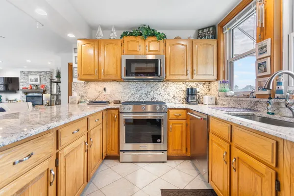 $750,000 | 260 Water Street, Unit 5E, St. Joseph, MI 49085