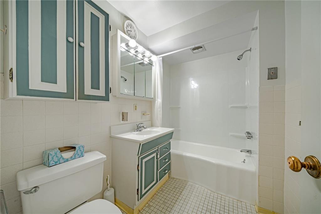 224 Ashbaugh Road Jeannette, PA 15644 - Photo 13 of 36 Gallery Image 13