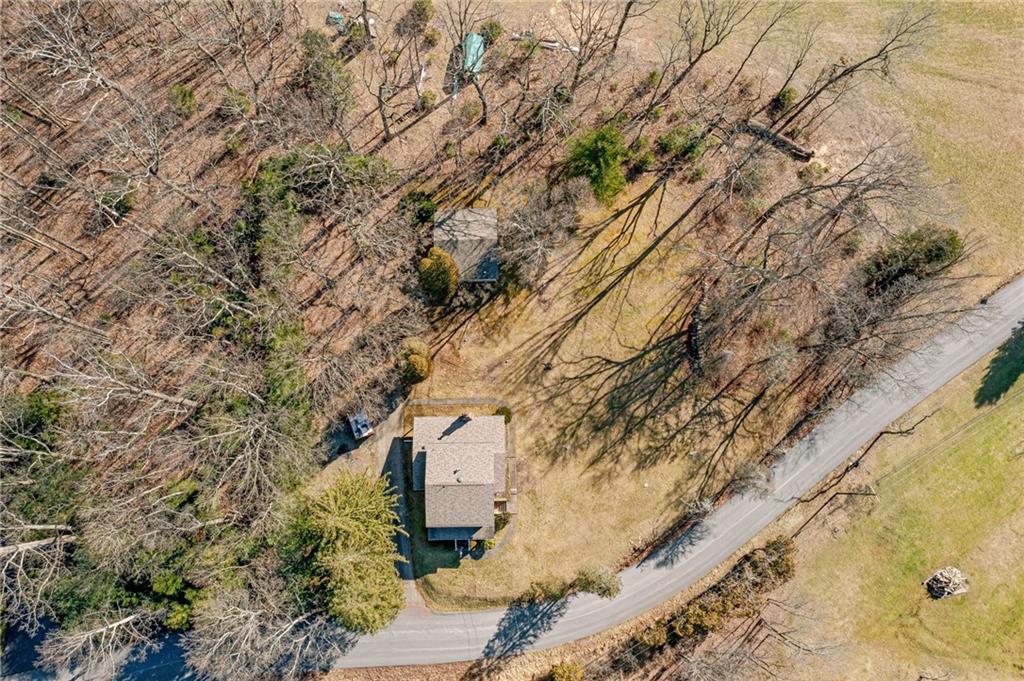 224 Ashbaugh Road Jeannette, PA 15644 - Photo 3 of 36 Gallery Image 3