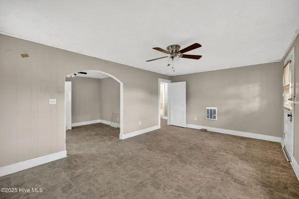 $235,000 | 2400 Wilmington Highway, Willard, NC 28478