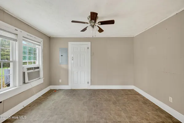 $235,000 | 2400 Wilmington Highway, Willard, NC 28478