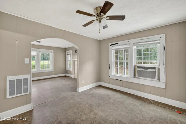 $235,000 | 2400 Wilmington Highway, Willard, NC 28478