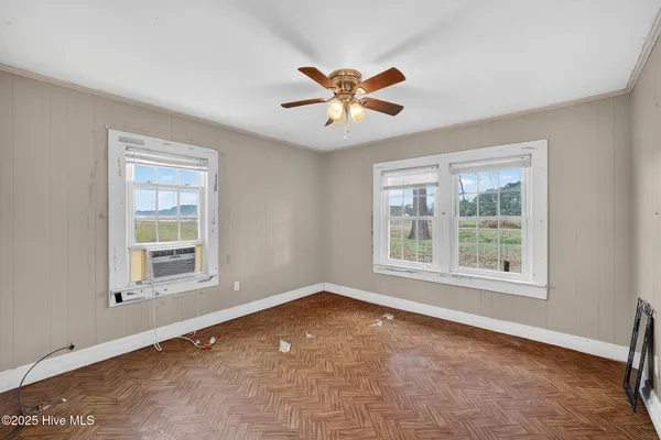 $235,000 | 2400 Wilmington Highway, Willard, NC 28478