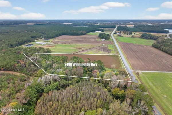 $235,000 | 2400 Wilmington Highway, Willard, NC 28478