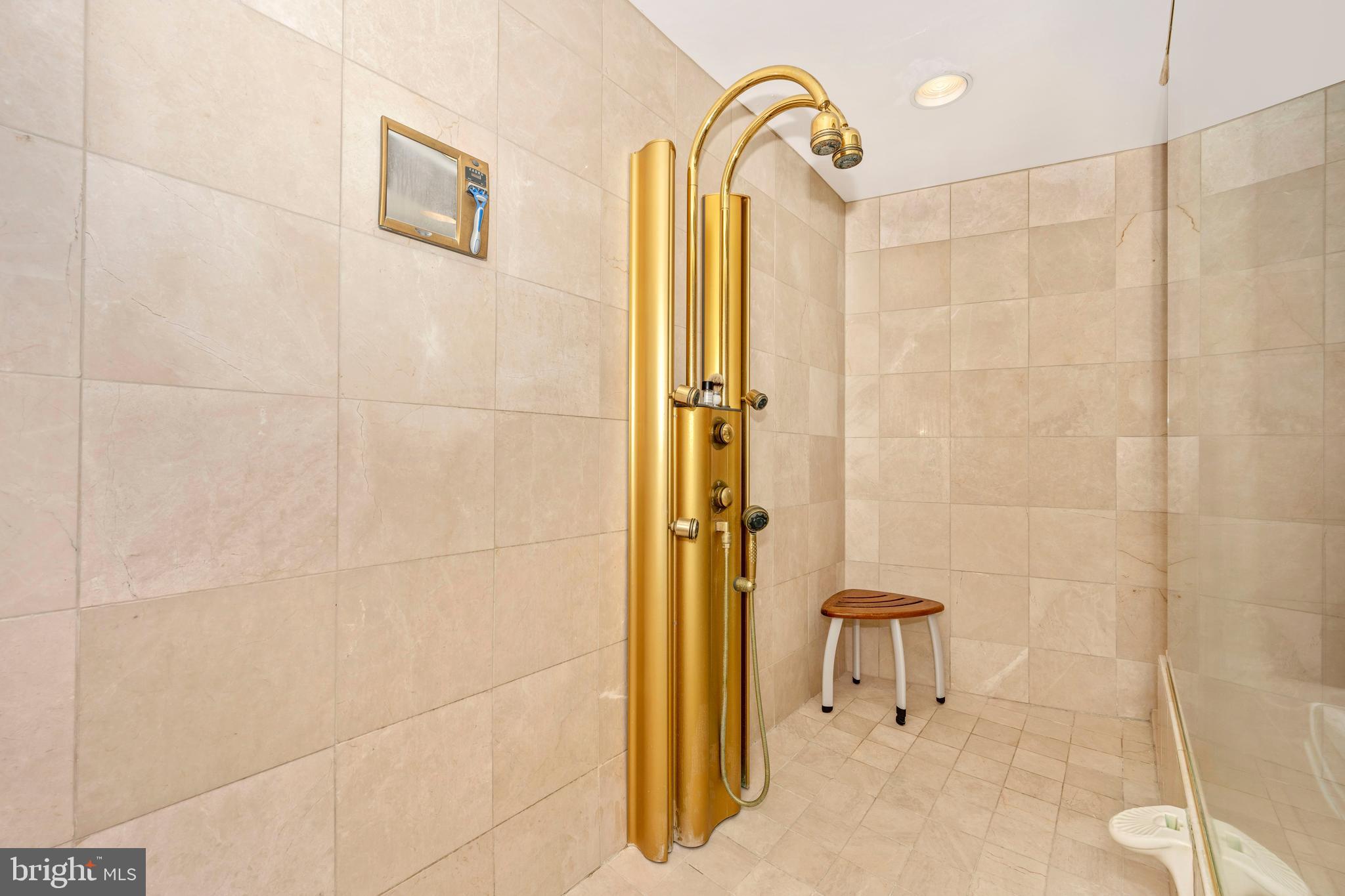 4309 Sundown Road Gaithersburg, MD 20882 - Photo 28 of 88 Gallery Image 28