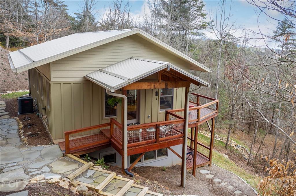 40 High Country Road Weaverville, NC 28787 - Photo 1 of 35 Gallery Image 1