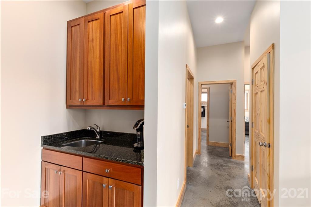 40 High Country Road Weaverville, NC 28787 - Photo 22 of 35 Gallery Image 22