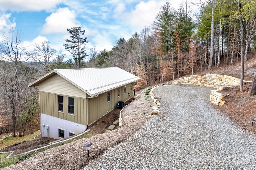 40 High Country Road Weaverville, NC 28787 - Photo 35 of 35 Gallery Image 35