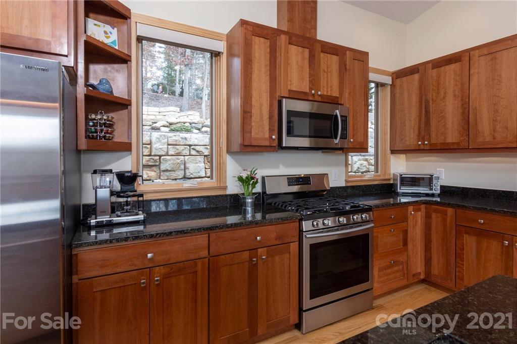 40 High Country Road Weaverville, NC 28787 - Photo 10 of 35 Gallery Image 10