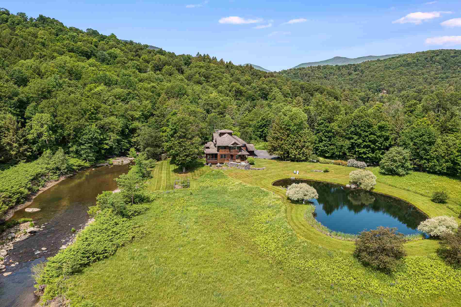 989 Moscow Road Stowe, VT 05672 - Photo 1 of 33 Gallery Image 1