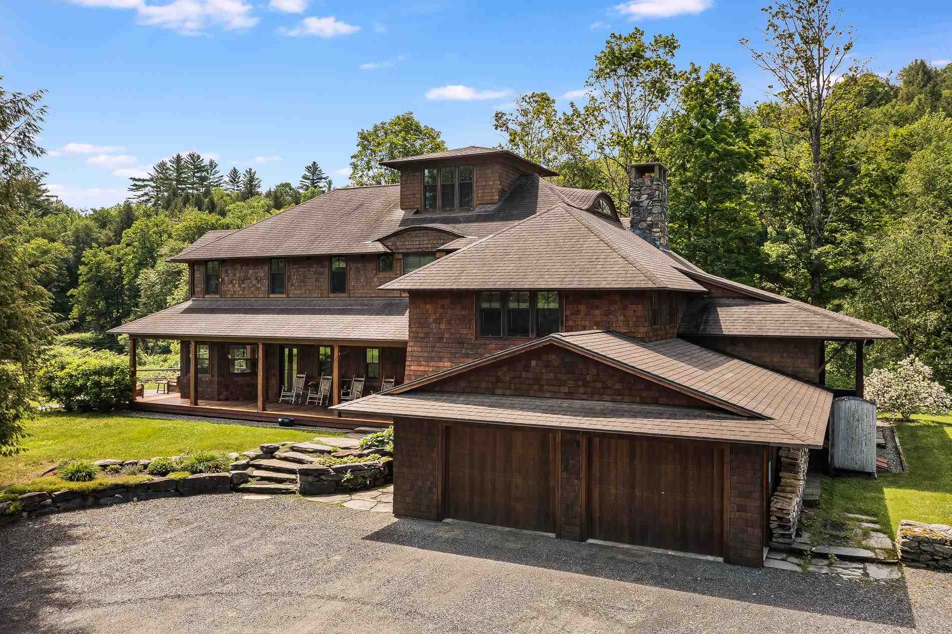 989 Moscow Road Stowe, VT 05672 - Photo 2 of 33 Gallery Image 2
