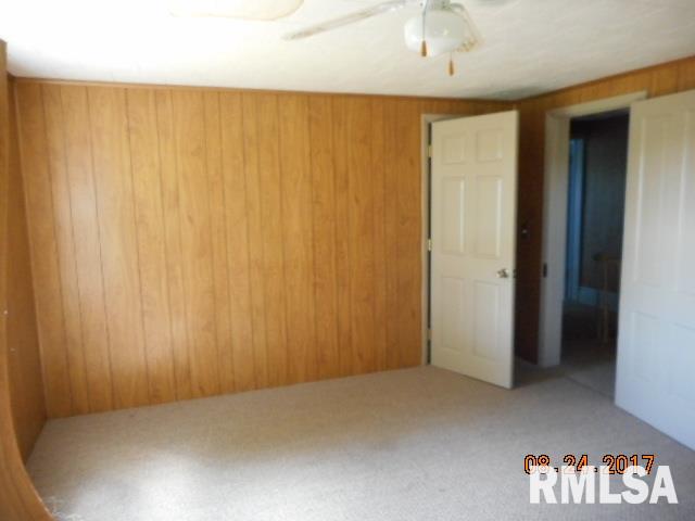1319 Mennonite Road Metamora, IL 61548 - Photo 14 of 19 Gallery Image 14