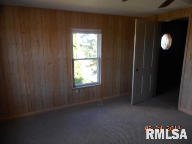 1319 Mennonite Road Metamora, IL 61548 - Photo 16 of 19 Gallery Image 16