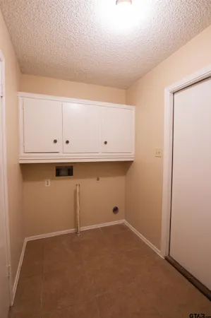 an empty room