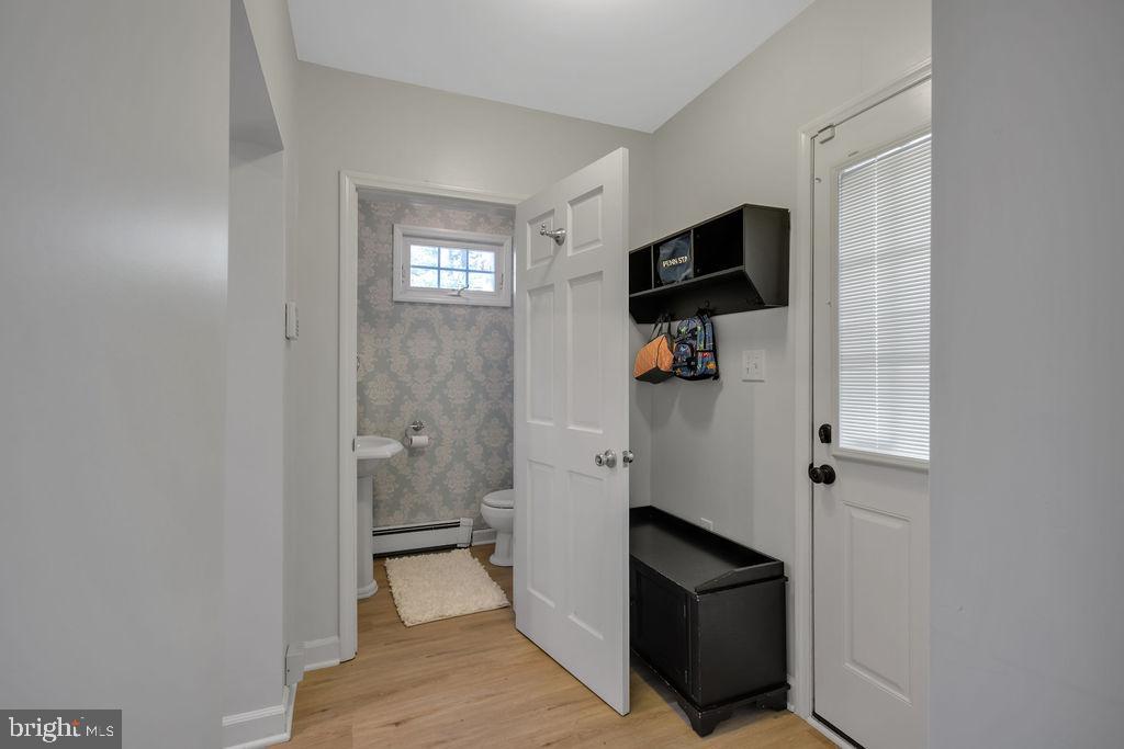 2524 Prescott Road Havertown, PA 19083 - Photo 11 of 34 First Floor Powder Room
