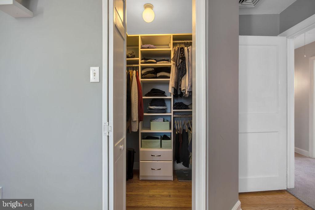 2524 Prescott Road Havertown, PA 19083 - Photo 20 of 34 Master Bedroom walk in closet