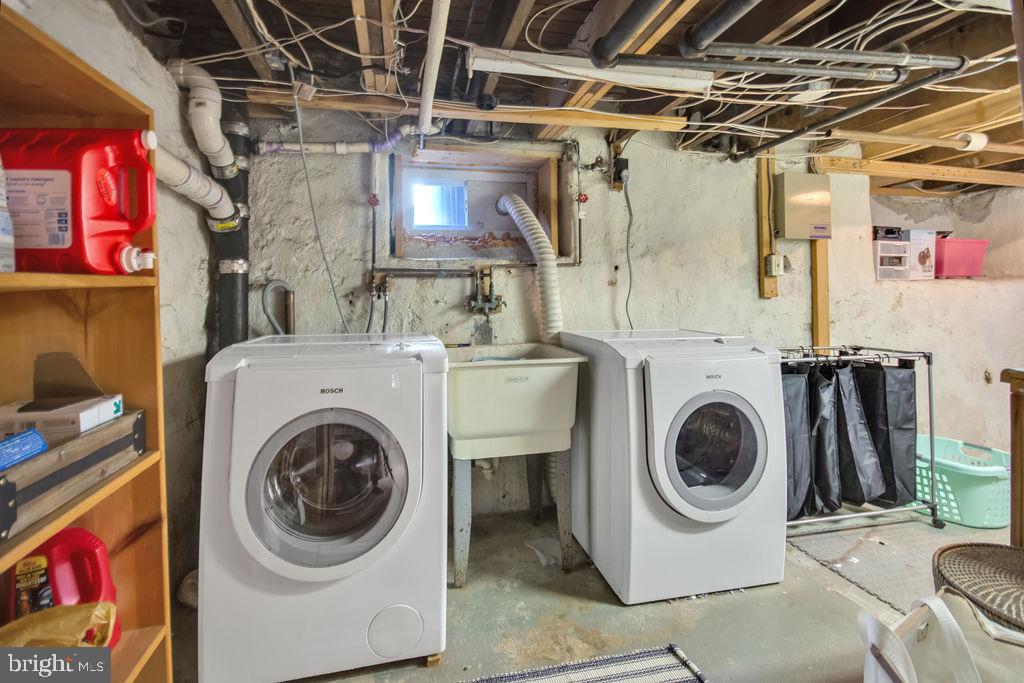 2524 Prescott Road Havertown, PA 19083 - Photo 29 of 34 Laundry Bosch in Basement