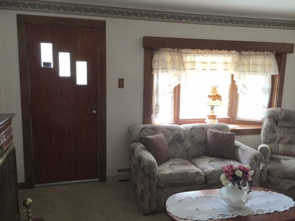 90 Chipaway Road Freetown, MA 02717 - Photo 8 of 14