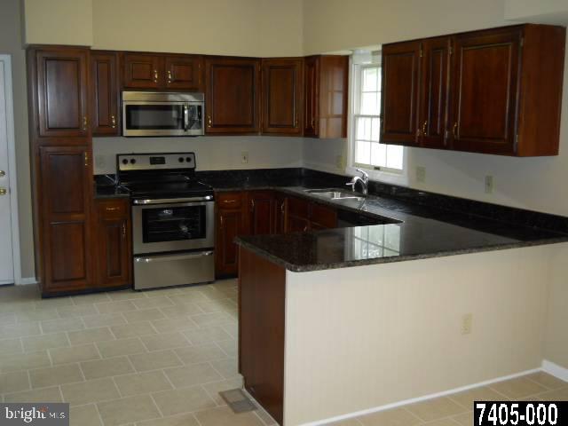 2686 Myers Road Spring Grove, PA 17362 - Photo 8 of 23