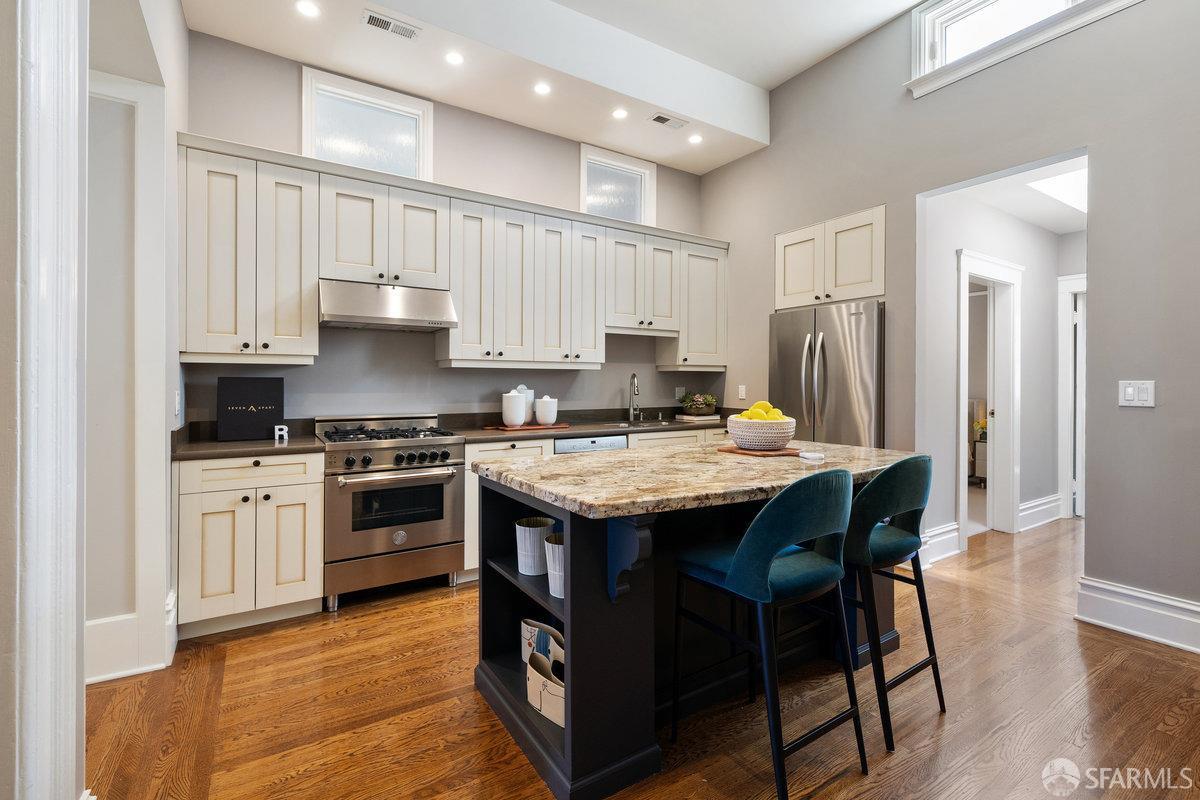 357 7th Avenue San Francisco, CA 94118 - Photo 12 of 44