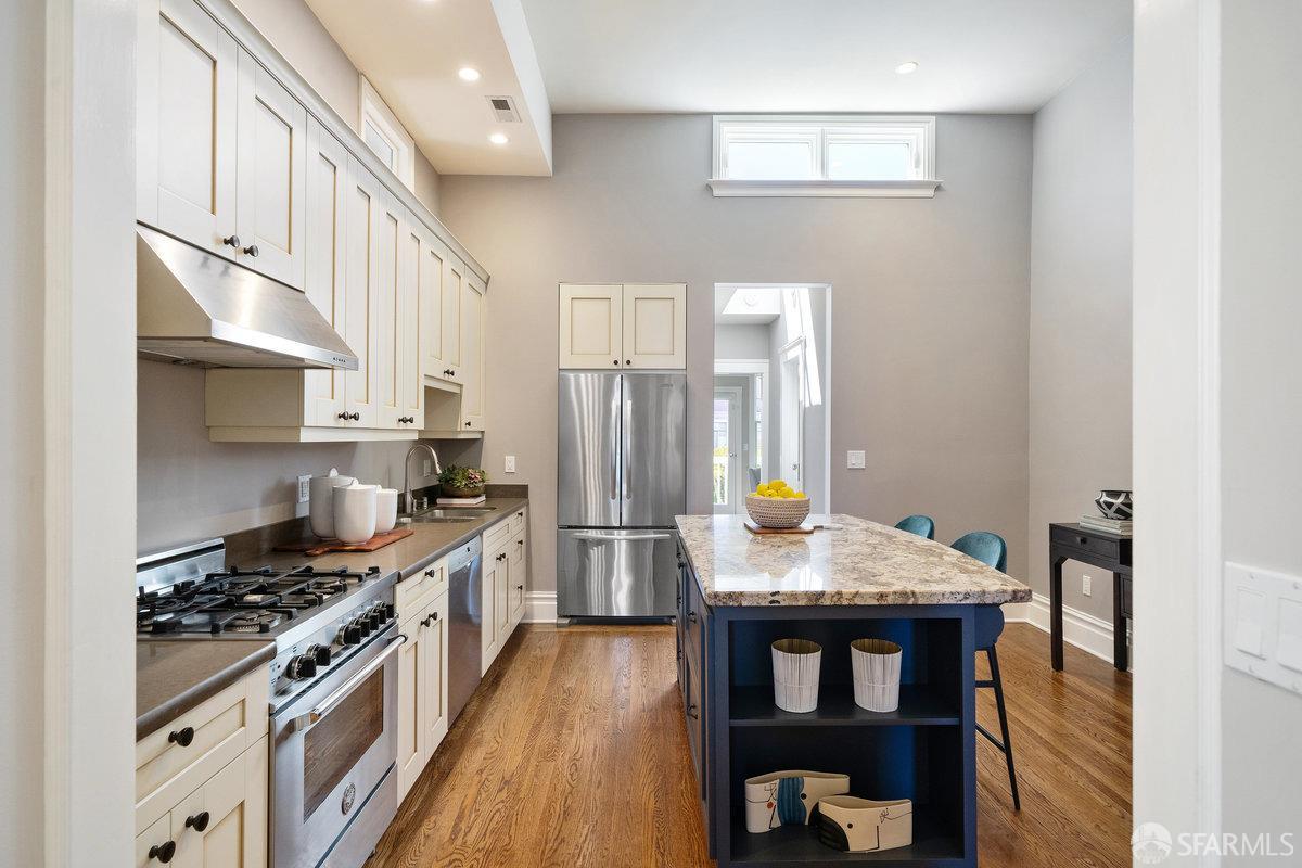 357 7th Avenue San Francisco, CA 94118 - Photo 13 of 44