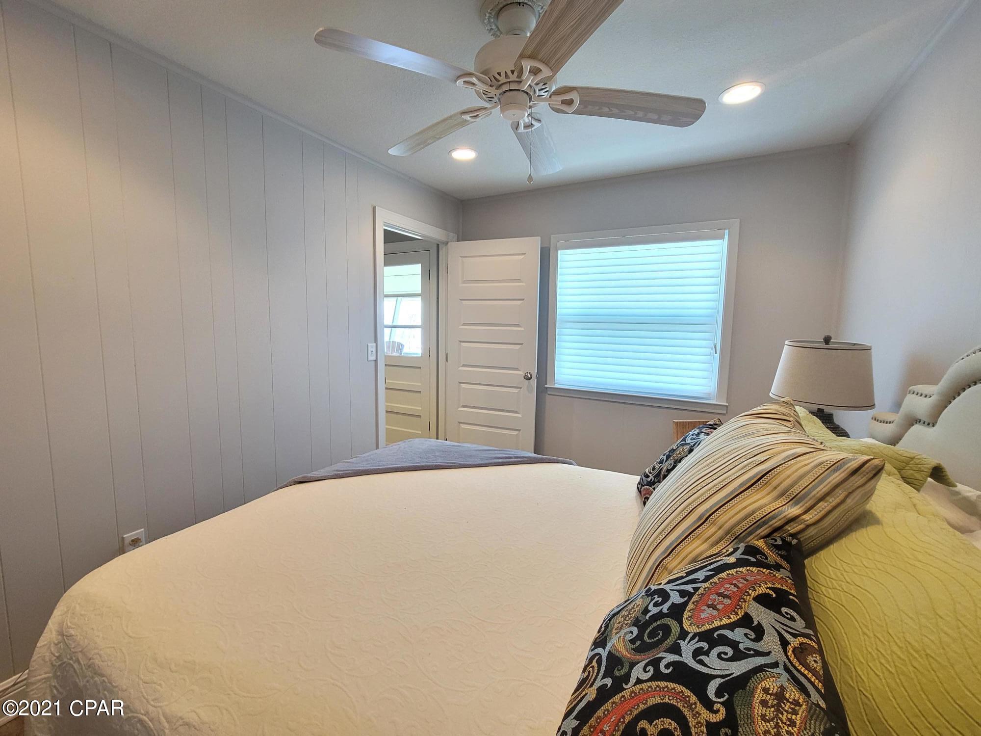 364 Lakepoint Road Alford, FL 32420 - Photo 56 of 66 Gallery Image 56