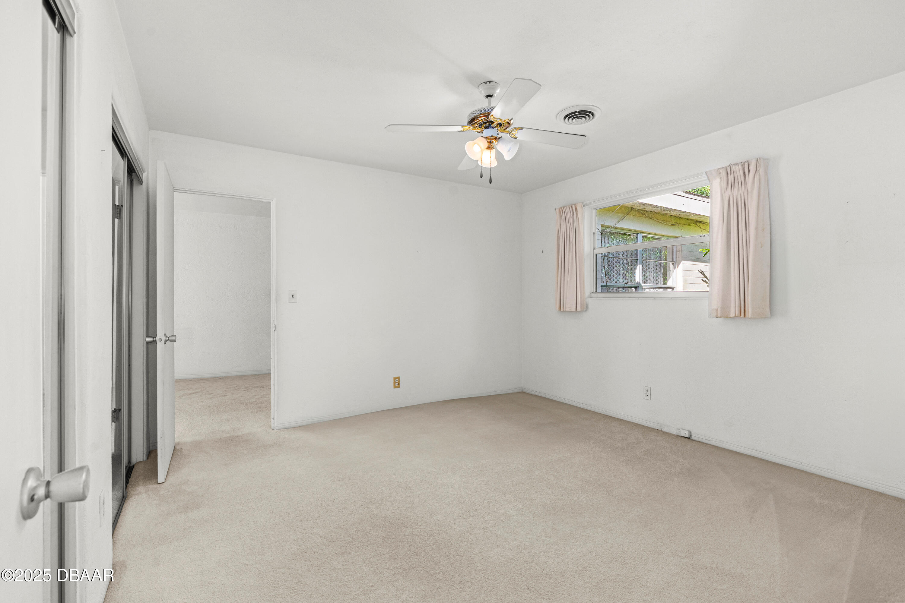 596 South Ridgewood Avenue Ormond Beach, FL 32174 - Photo 24 of 41 596 S. Ridgewood -27