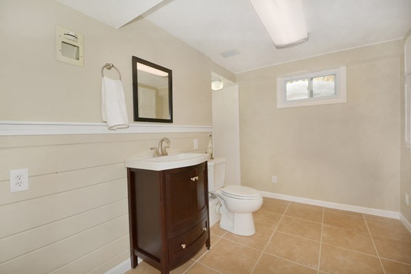 7 Patriots Road Acton, MA 01720 - Photo 18 of 23 Gallery Image 18