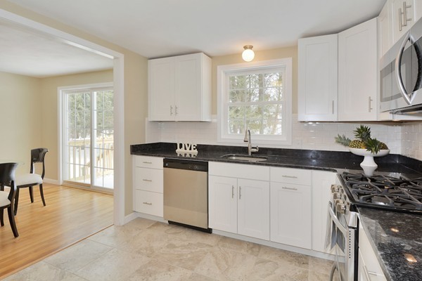 7 Patriots Road Acton, MA 01720 - Photo 8 of 23 Gallery Image 8