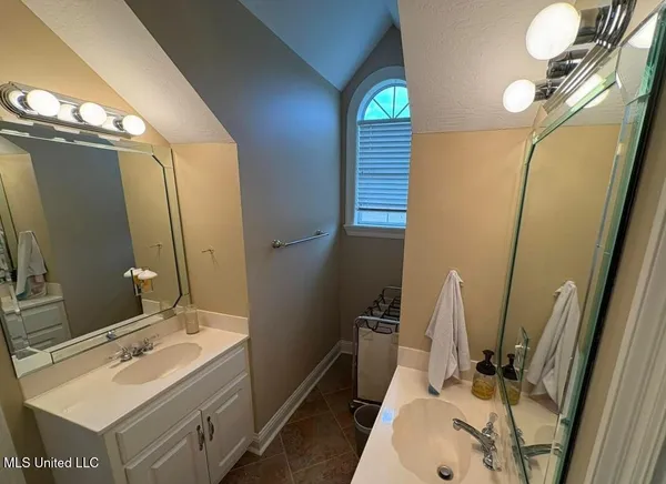 $540,000 | 1216 Dr Campbell Drive, Wiggins, MS 39577