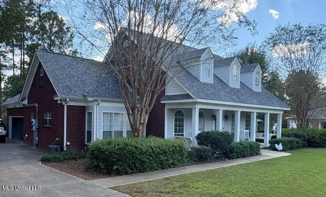 $540,000 | 1216 Dr Campbell Drive, Wiggins, MS 39577