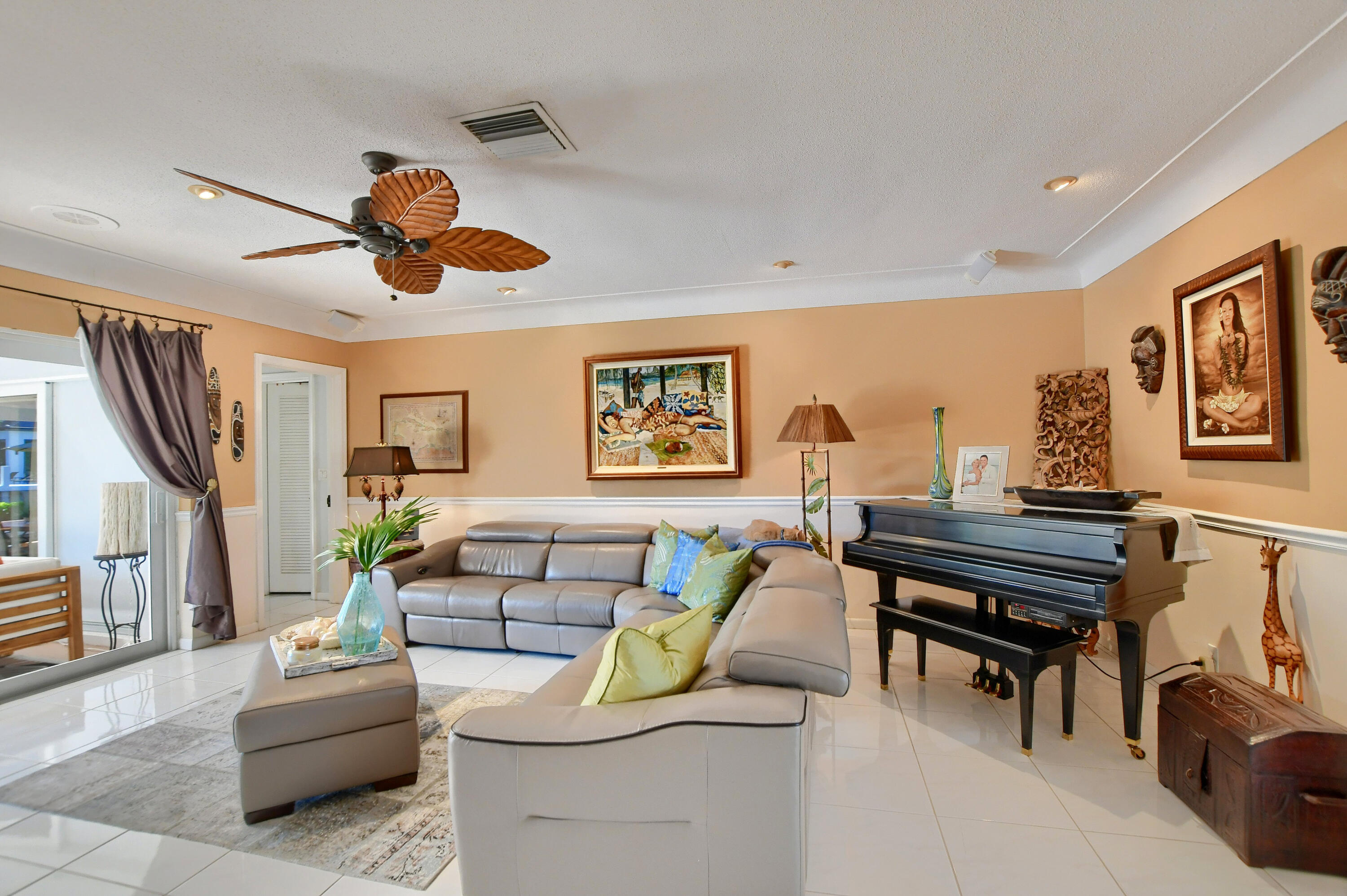820 Northeast 33rd Street Boca Raton, FL 33431 - Photo 10 of 49 30_ebf_6629-hdr(5)