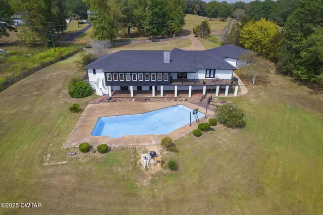 3140 Beech Bluff Road, Jackson, TN 38301