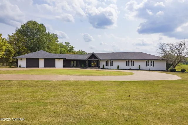 3140 Beech Bluff Road, Jackson, TN 38301