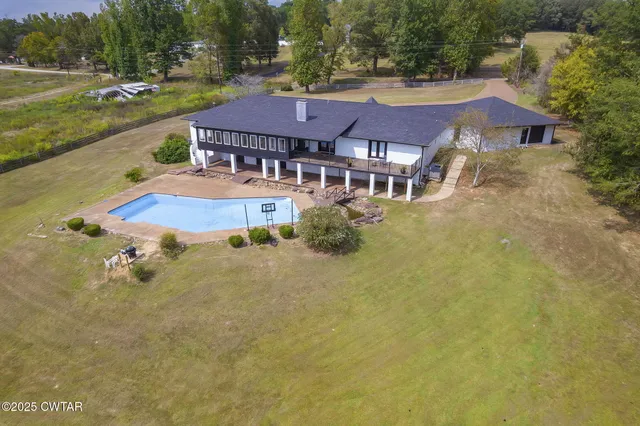 3140 Beech Bluff Road, Jackson, TN 38301