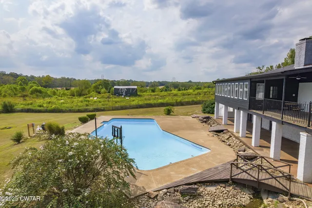 3140 Beech Bluff Road, Jackson, TN 38301