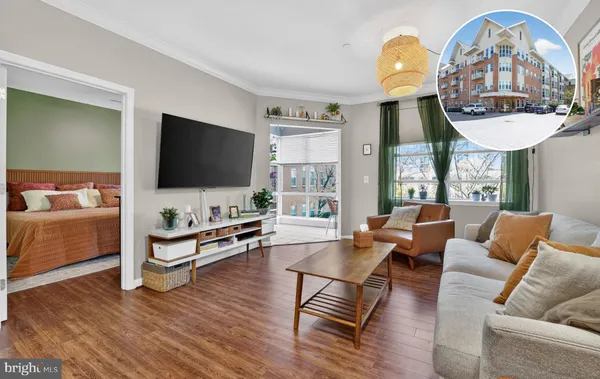 $185,000 | 23 Pierside Drive, Unit 215, Baltimore, MD 21230
