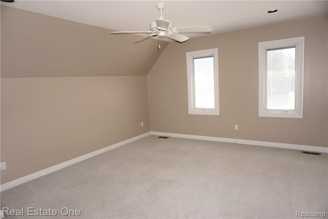 4646 Goodison Pl Drive Rochester, MI 48306 - Photo 37 of 53 DSC06210 (2).JPG