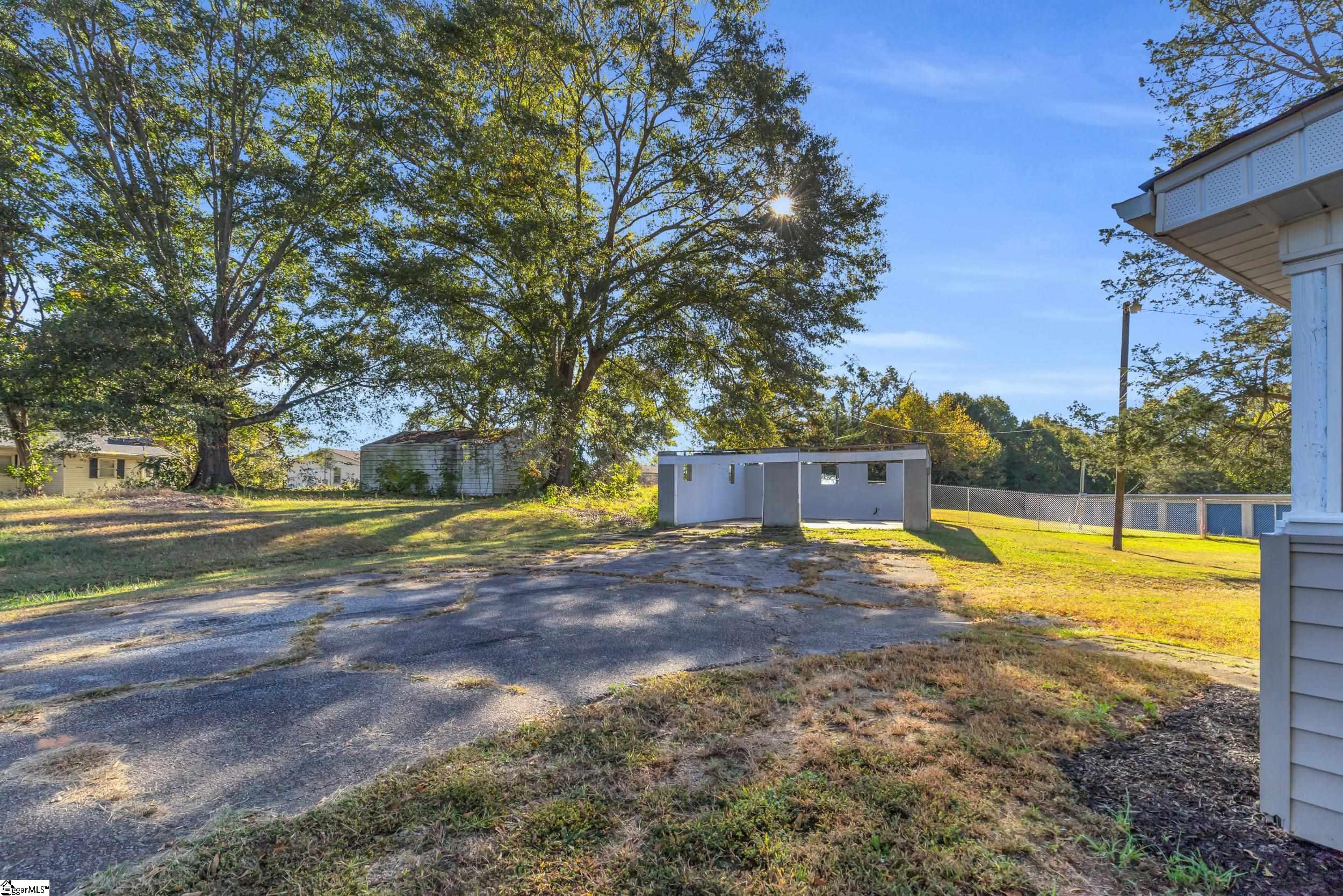 420 Trotter Road Pickens, SC 29671 - Photo 22 of 26