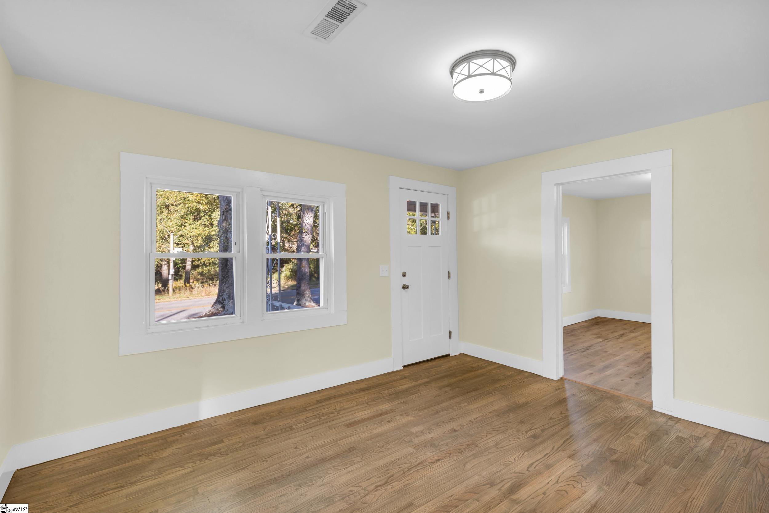 420 Trotter Road Pickens, SC 29671 - Photo 4 of 26