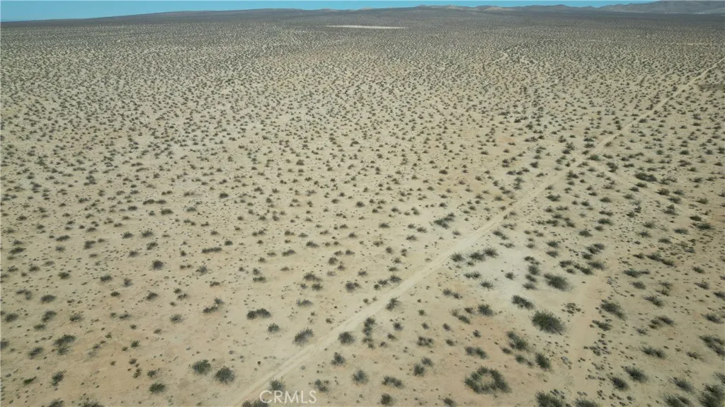 0 Kingstone Edwards, CA 93523 - Photo 4 of 11 a bathroom with a shower