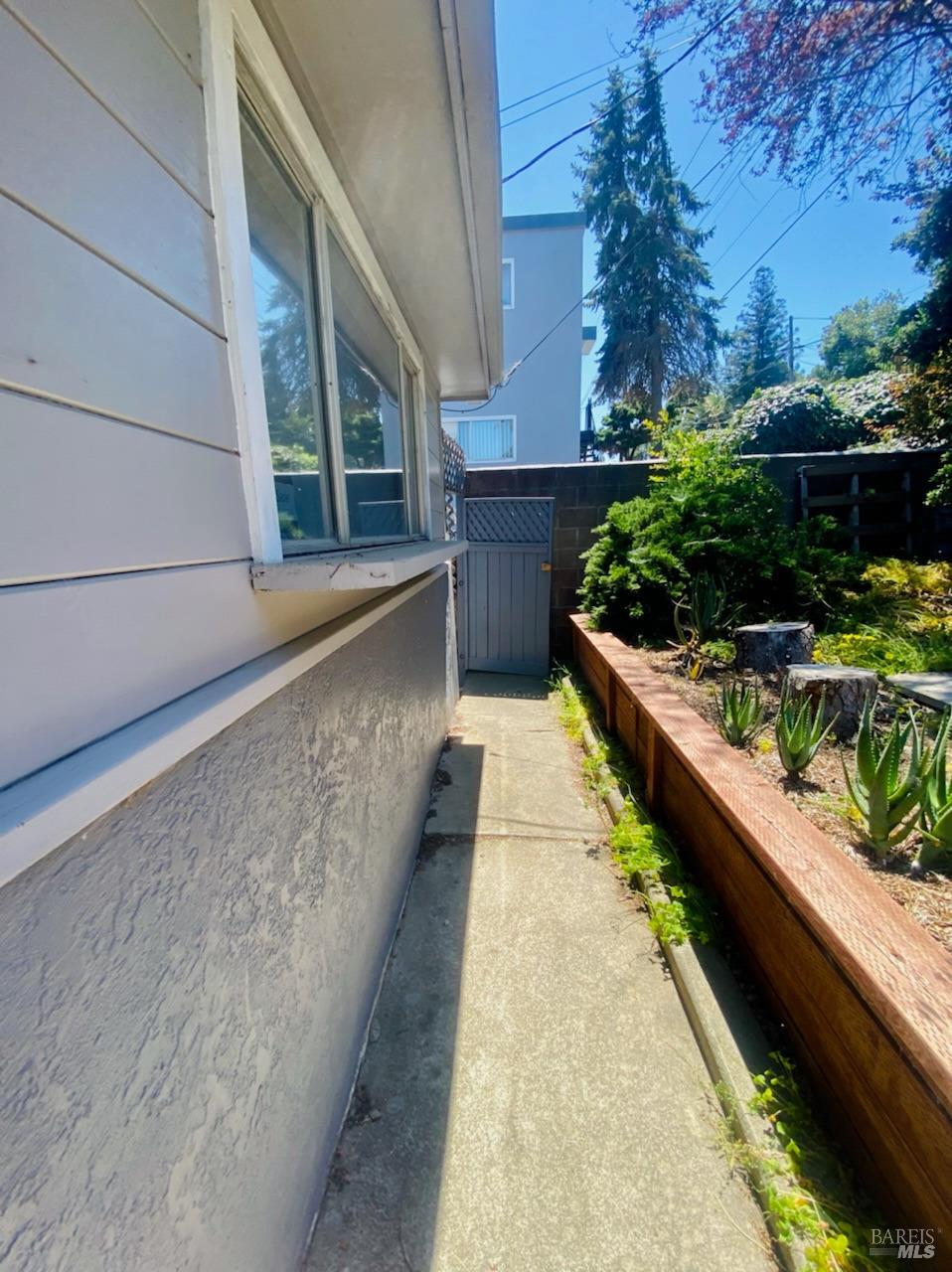 1722 Santa Clara Street, Unit LOWR Vallejo, CA 94590 - Photo 2 of 13 a view of balcony and yard
