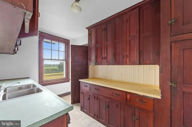 $5,500,000 | 27058 Mt Pleasant Road, Columbus, NJ 08022