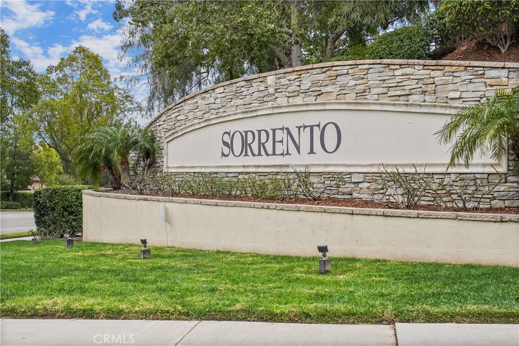 20600 Vercelli Way Porter Ranch, CA 91326 - Photo 48 of 51