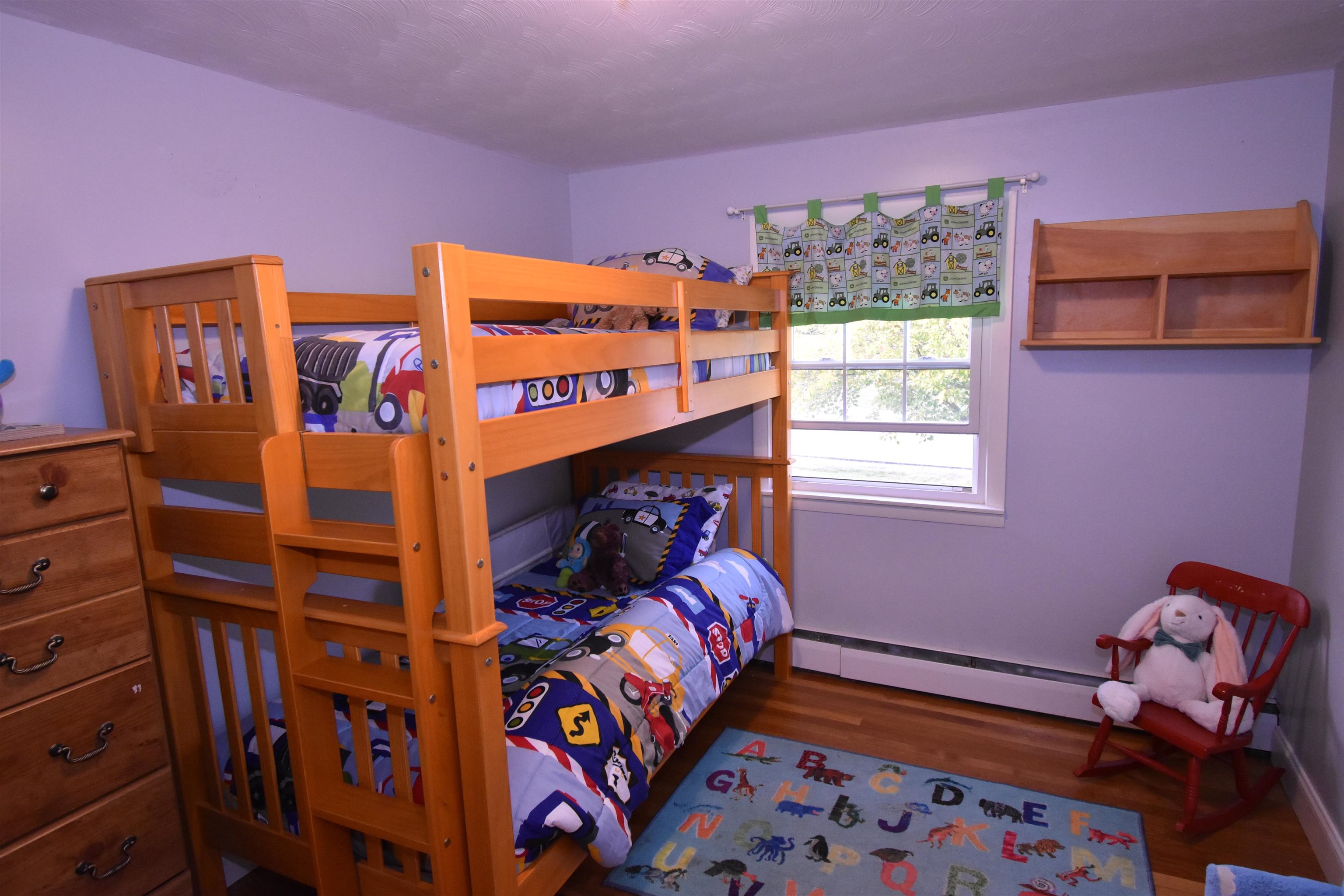 114 Raymond Road Auburn, NH 03032 - Photo 16 of 40 Gallery Image 16