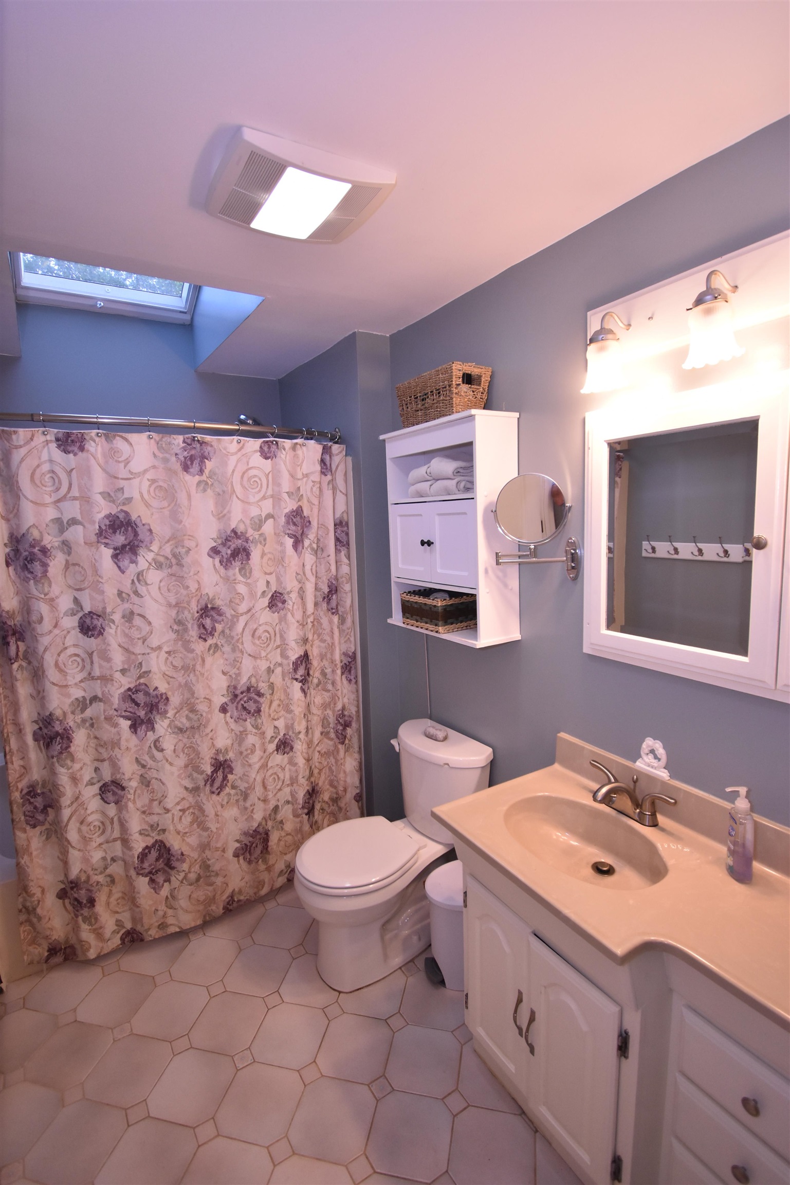 114 Raymond Road Auburn, NH 03032 - Photo 18 of 40 Gallery Image 18